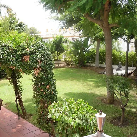 Pialmont House Apartamento Marbella
